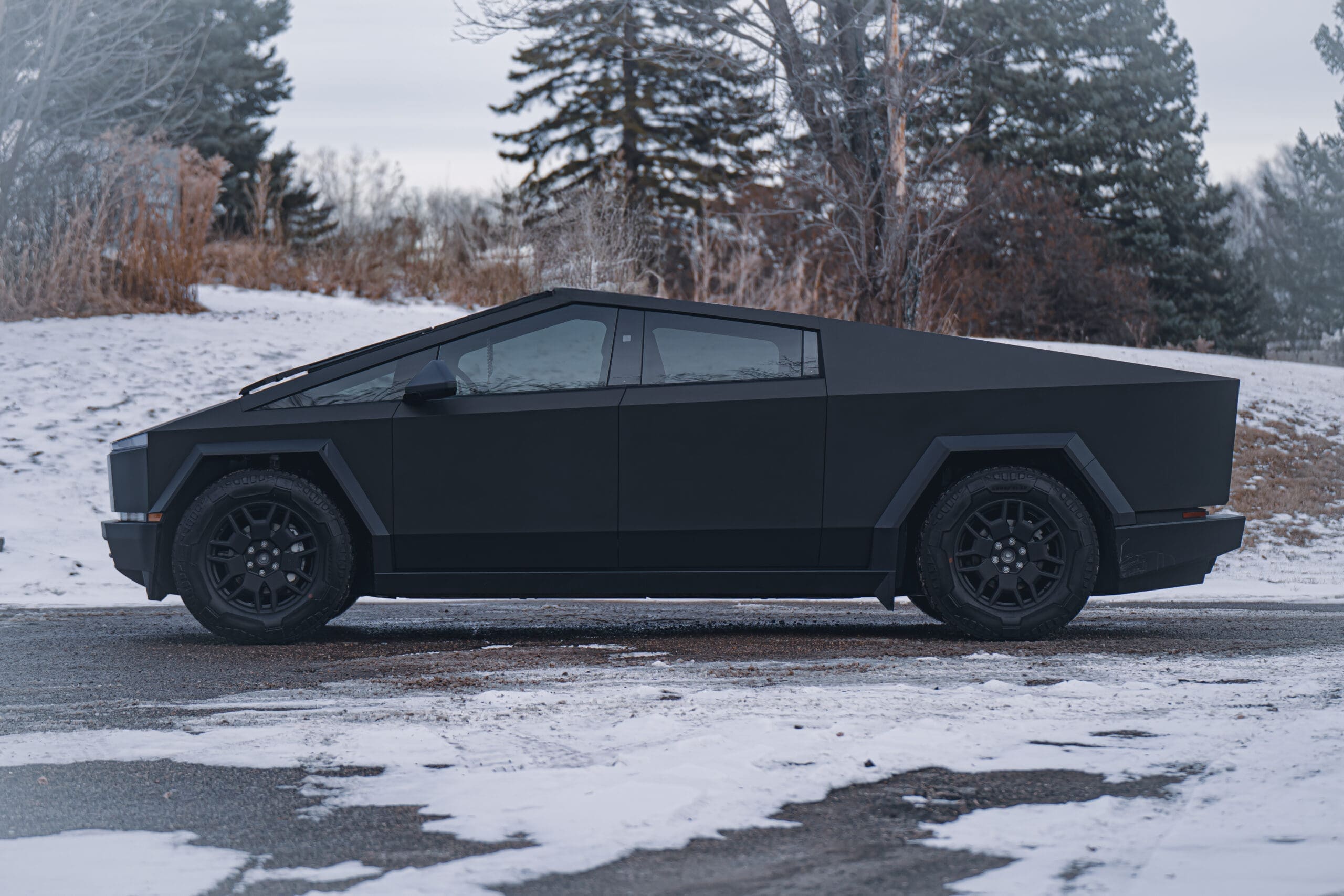 Cybertruck - Matte Black Wrap 5